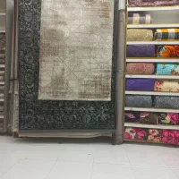 یک فروشند اقا جوان