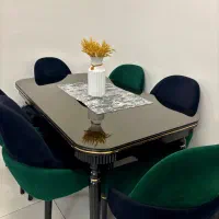 میزناهارخوری شش نفره کاملا سالم