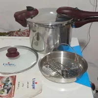 زودپز و چرخ خیاطی ژانومه