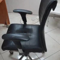 صندلی اداری باکیفیت جک دار
