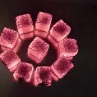 زغال پسته و چینی