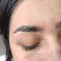 اکستنشن مژه ،لیفت ابرو و لیفت مژه با ماندگاری بالا