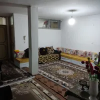 یک واحد آپارتمان در خیابان اصلی دانشسرا