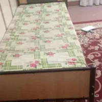 تخت یک نفره
