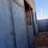 نان خشک و بتن فروشی ۴ متر نیم