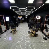 وردست آرایشگر آقا با شرایط عالی