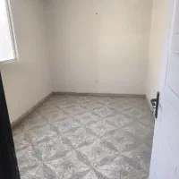 ۶۰ متری/پارکینگ سندی/دو خواب/املاک شاه نشین