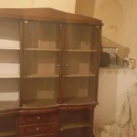 ویترین و میز ناهار خوری