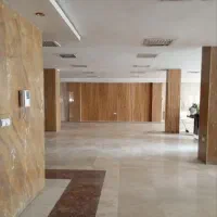 اجاره‌ اداری   ۱۷۰ متر /    همکف برج  /  کوهک