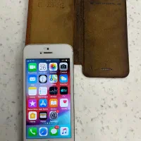 آیفون 5S رنگ بژ