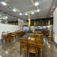 ۲۳۰ متر تجاری  (۷۰متر کف +۱۶۰متر زیرزمین )