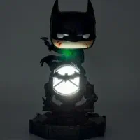 فانکو Batman Battle Damaged on Bat-Signal(Deluxe)