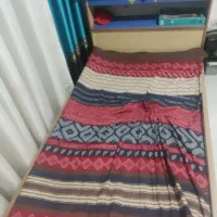 تخت یک نفره چوب شرکتی و کمد اسباب بازی