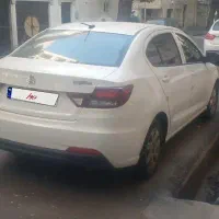 شاهین ۴۰۲