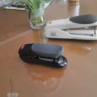 دو عدد منگنه
