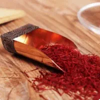 زعفران سوپر نگین خرید مستقیم از خود کشاورز