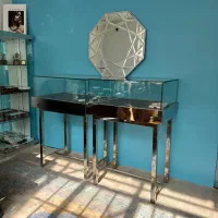 ویترین زیورالات و استند ۴ عدد