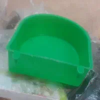 ظرف  دانه پرنده وآب خوری