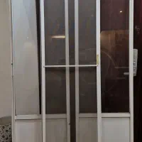 درب و پنجره آلومینیومی به همراه شیشه و توری