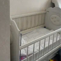 تخت کودک و کمد