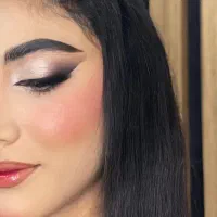 تخفیف ویژه خدمات میکاپ عروس و همراه