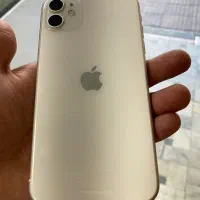 گوشی آیفون ۱۱ نرمال