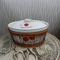 میوه خوری وشکلات خوری و