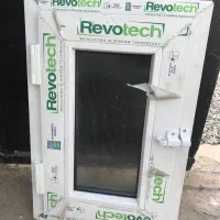 دریچه پنجره ۶۰ در ۴۰ upvc نو