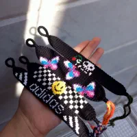 اکسسوری دستبافت
