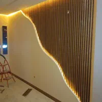 نصب پی وی سی قرنیز  دیوار کوب
