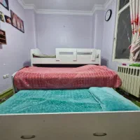 تخت سه طبقه در حد نو  با تشک
