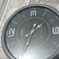 ساعت دیواری