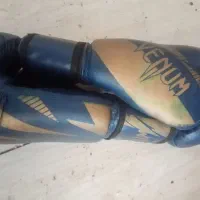 دستکش بکس