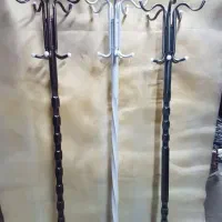 جالباسی ایستاده