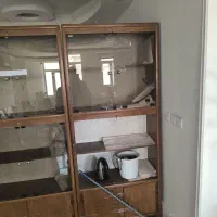 کتابخانه درب شیشه ای کمد طبقات