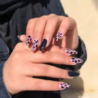 خدمات کاشت ناخن و بافت مو