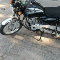 موتور بوکسر 150 ، هندوستان