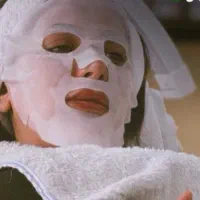 ماسک روشن کننده صورت