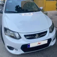 کوییک r