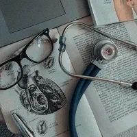 مشاوره تحصیلی با دانشجو پزشکی