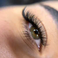 تخفیف طلایی اکستنشن مژه و لیفت ابرو