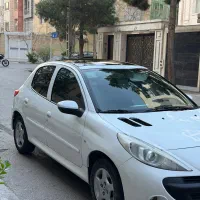 ۲۰۷ سقف شیشه ای ۱۴۰۱