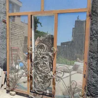 دو عدد پنجره آهن آماده