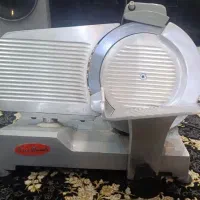 کالباس بر پارس تمیز در حد نو