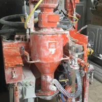 نیازمند نیروی کار با دستگاه گچ پاش پلیمری