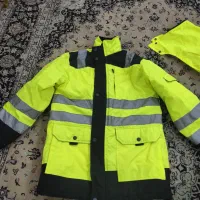 کاپشن|لباس|اهواز, کوی جواهری|دیوار