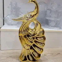 مجسمه طرح طاووس شنی