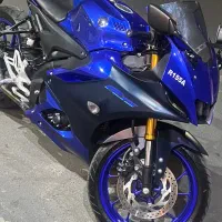 یاماها R15