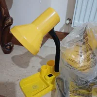 چراغ مطالعه  رنگ لیمویی