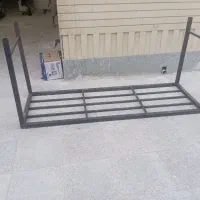 تخت اهنی